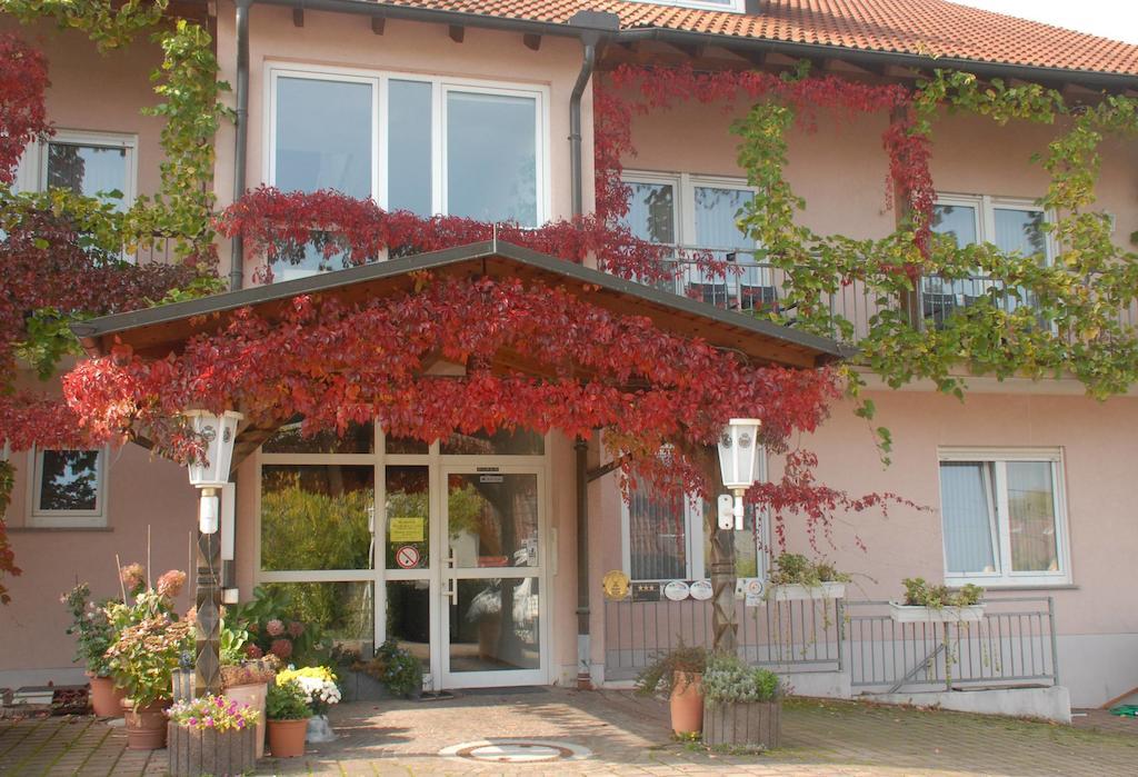 Gaestehaus Kleine Kalmit Landau in der Pfalz Exteriör bild